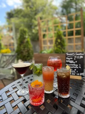 The Barrington Arms Hotel Отели в г. Фарингдон