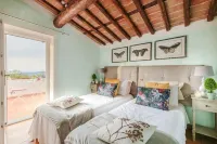 Rondini Farmhouse in Chiatri