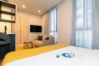 Dorm4You Arena 2 Hotels in L'Horta de València
