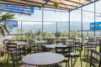 โรงแรมบูทีค เดอ ฟิร์มา - ที่มีสระว่ายน้ำ