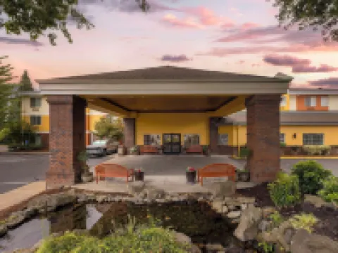 Best Western Plus Northwind Inn  Suites Hotels in King City