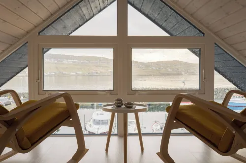 Unique Boathouse - Central - Kajak - Fitness - 3-Star