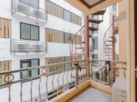 صن ستار بالاس باتونج Hotels near شاطئ كاليم (Kalim Beach)
