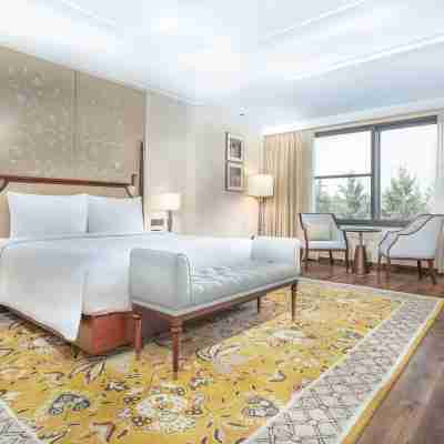 Radisson Collection Hotel & Spa, Riverfront Srinagar Rooms