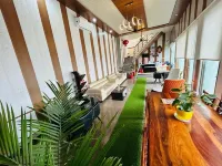 Cohouse Hotels in Kanmajra