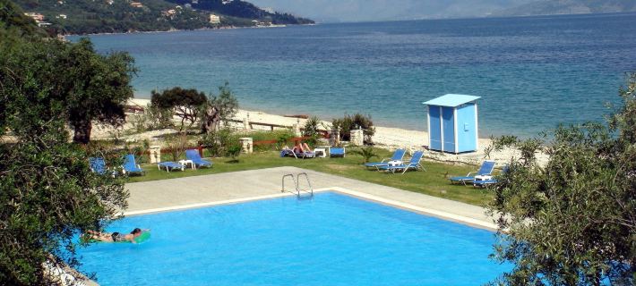 Barbati Bay Elegant Beach Apartments by Hotelius Hotels in Feakes