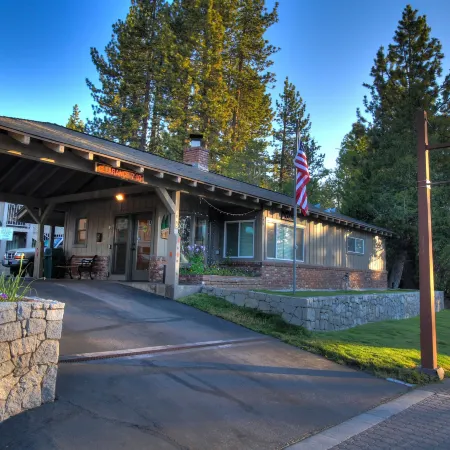 Pepper Tree Inn Tahoe City