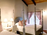 Merritt House Hotel Hotels near Casa Serrano