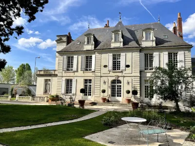 Le clos du Roc Hôtels à : Vernou-sur-Brenne