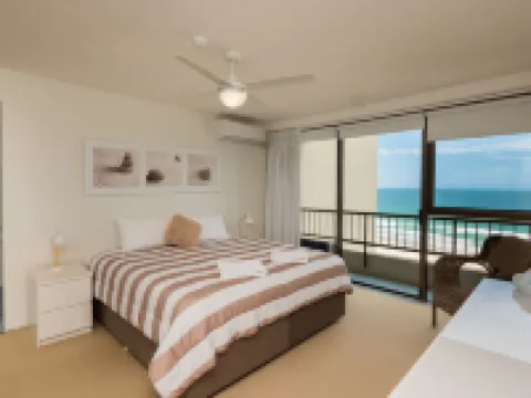 Norfolk Luxury Beachfront Apartments Main Beach Hotels in Main Beach