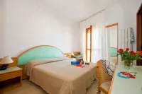 Hotel Bacco Rooms and Breakfast Hotels in Loano