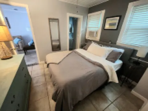 Paradise Cove at Lemon Bay