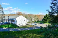 Solano Inn Hotels in East Haddam