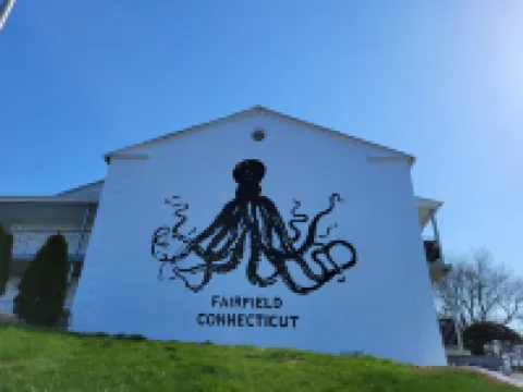 Circle Hotel Fairfield Hoteles en 