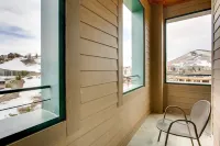 The Lodge at Mountaineer Square - Mountain view