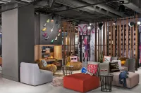 Moxy Duesseldorf City Hôtels à : Düsseldorf