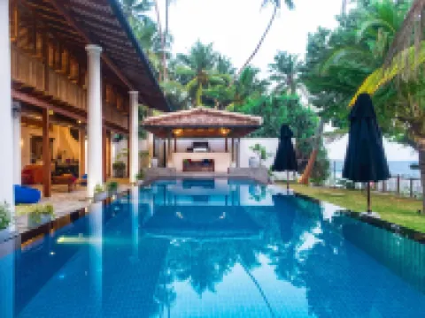 Royal Indigo Villa Hotels in Talpe