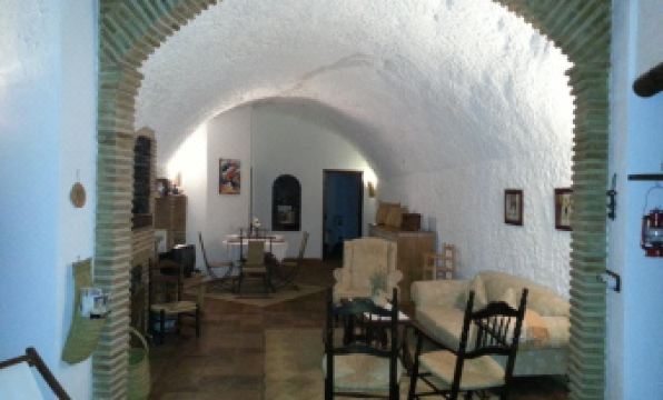 Hábitat Troglodita Almagruz - Housity