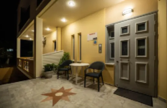 Rhoe Seaside Apartments