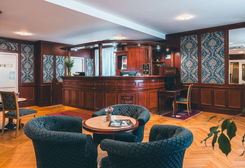 ELYSEE PRAGUE Over view