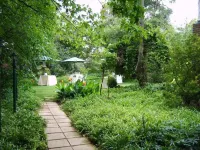 Emerald Guest House Springs