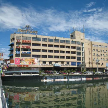 Star Plaza Hotel