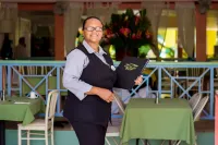 Bay Gardens Hotel - breakfast
