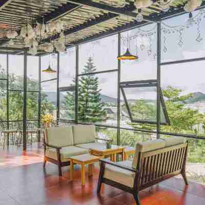 Cocoon Bungalow Dining/Meeting Rooms
