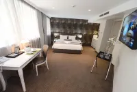 Alexandar Square Boutique Hotel Hotels in Chair