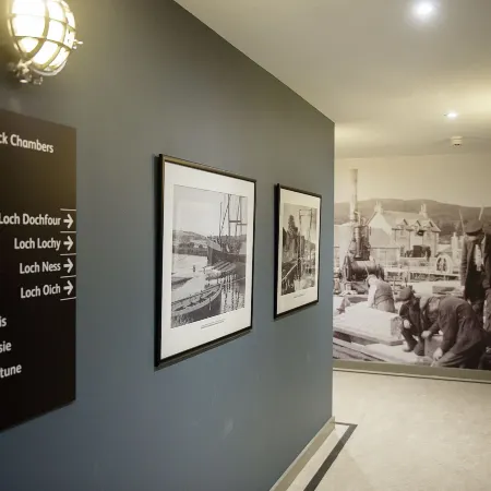 Lock Chambers, Caledonian Canal Centre Отели рядом с достопримечательностью «The Clansman Centre»