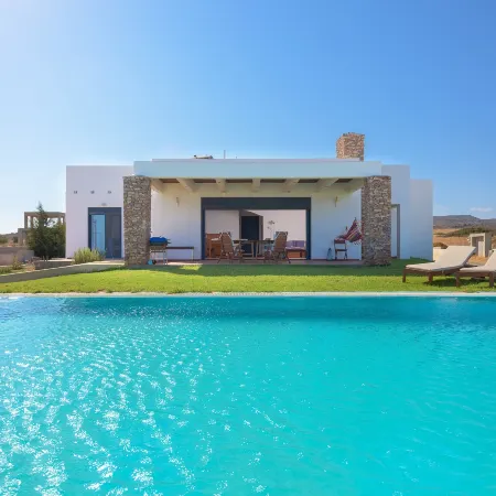 Cristelia Seafront and Pool Villa