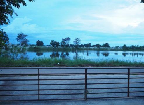 ริมเมือง รีสอร์ท