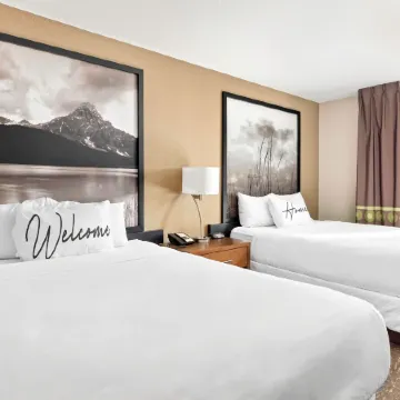 Home Inn and Suites Lloydminster