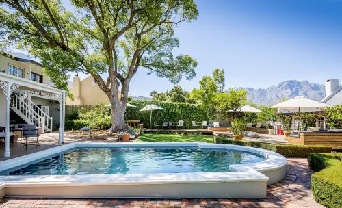 Macaron Boutique Guest House