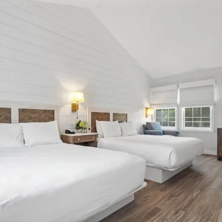 Nantucket Inn