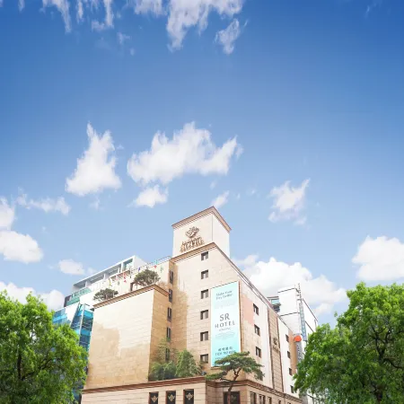 SR Suites Pangyo Отели рядом с достопримечательностью «Станция метро Sunae»