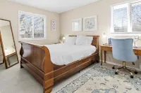 Cottage Grove-Woodbury Suburban Retreat by Minne-Getaway