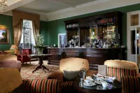 Macdonald Old England Hotel and Spa - bar