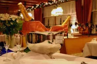 Hotel-Gasthaus Goldener Engel Hotels in Waldkirch