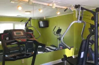 Baymont by Wyndham Sevierville Pigeon Forge - Gym