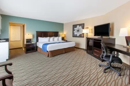 Days Inn by Wyndham Petoskey Отели в г. Петоски