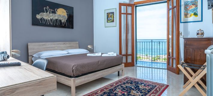 Una Terrazza Sul Golfo Hotels in Palermo