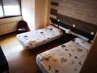 Hostal Louro Hotels near Biblioteca Publica Municipal de Tui