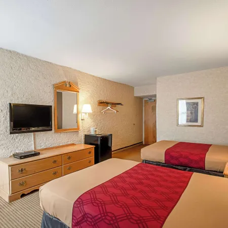 Econo Lodge Metro