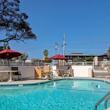 Motel 6 Monterey, CA