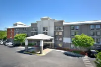 Holiday Inn Express Raleigh-Durham Airport