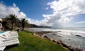 Cliff House Inn