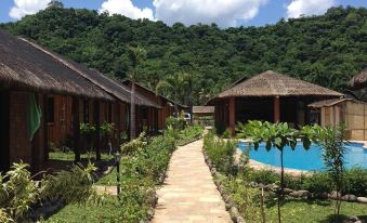 Calayo Beach Resort