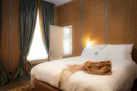 Cabosse, Boutique Palace & Spa