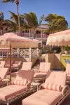 Coral Sands Hotel